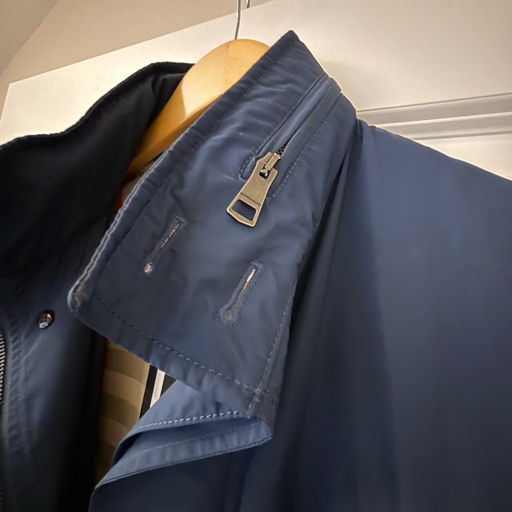 Burberry Brit Men’s Blue Hooded Car Coat – Size M – Like New - Picture 4 of 7